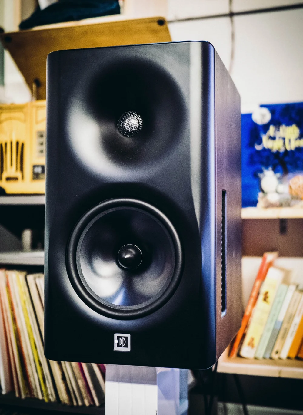 Dutch & Dutch 8c monitor